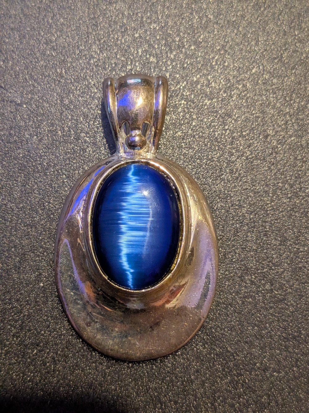 Sterling Silver Pendant with Deep Blue Cat's Eye Stone